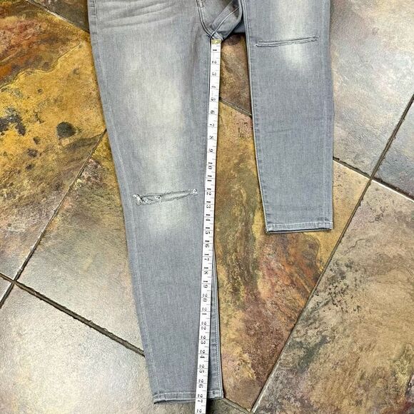 7 For All Mankind Gray Ankle Gwenevere Distressed Jeans 27 - Picture 4 of 10